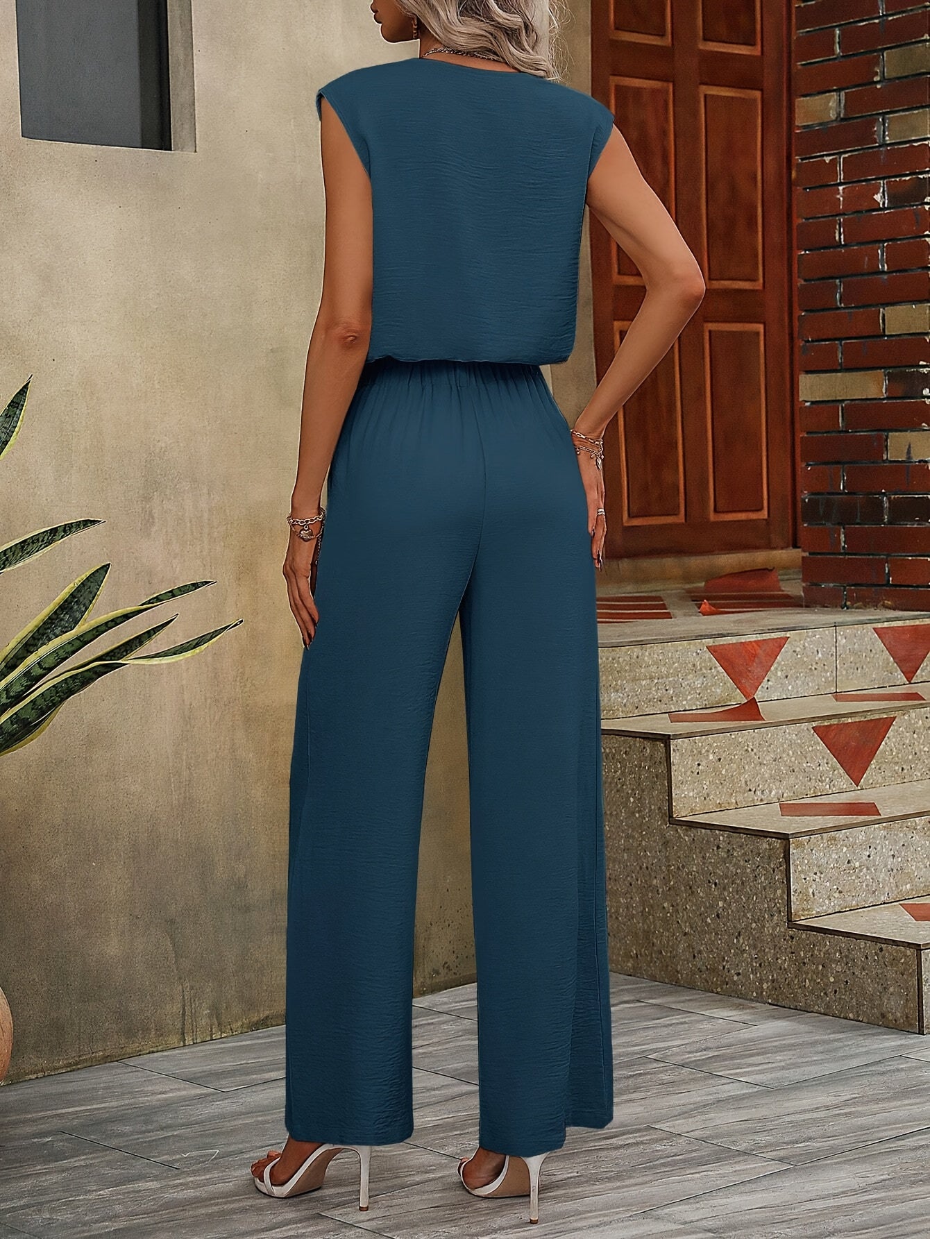 Women Solid Color Sleeveless Top With Notch Neckline And Belted Long Pants Set for Casual Style