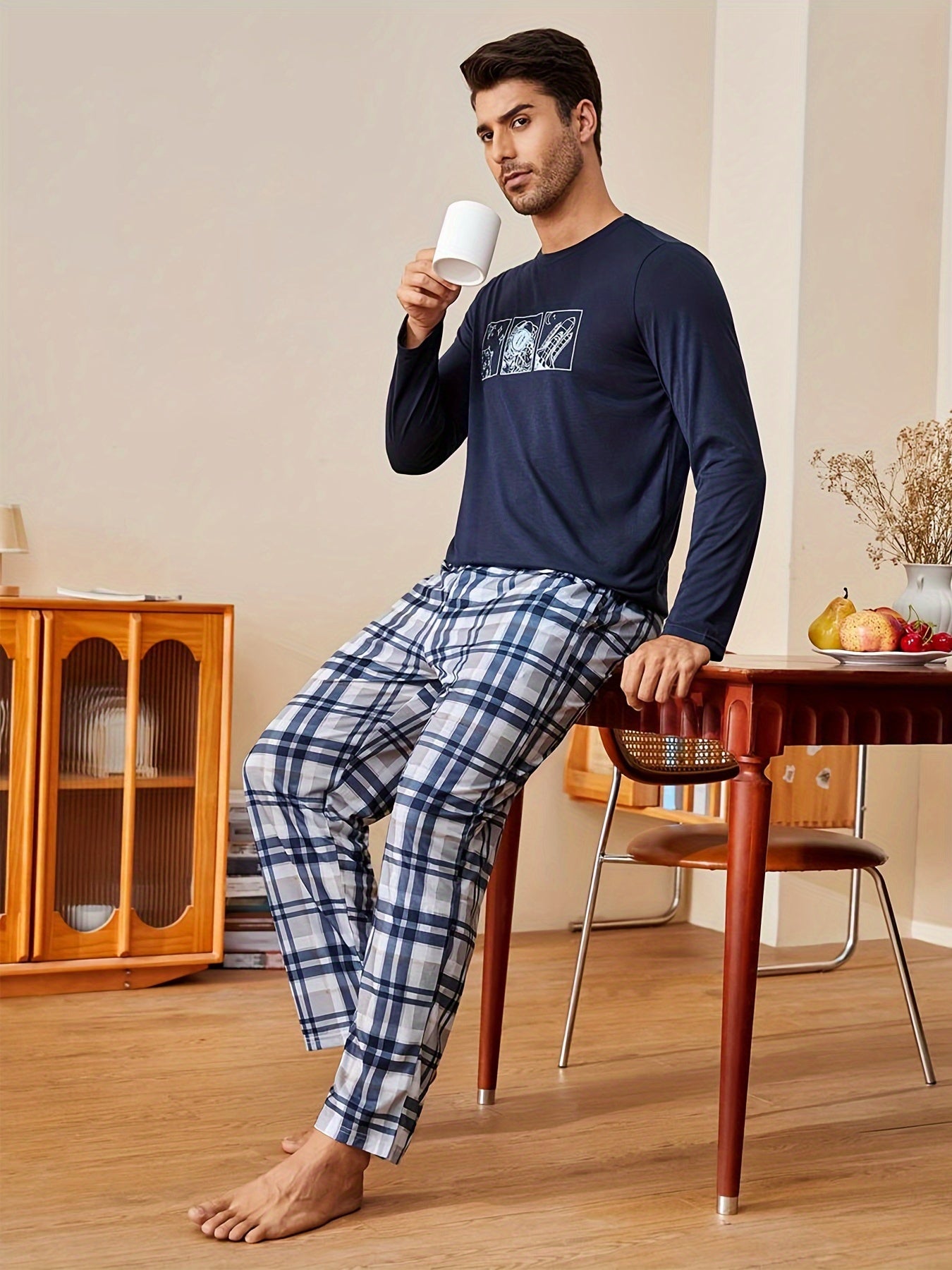 Comfortable Print and Plaid Pants Pajama Set