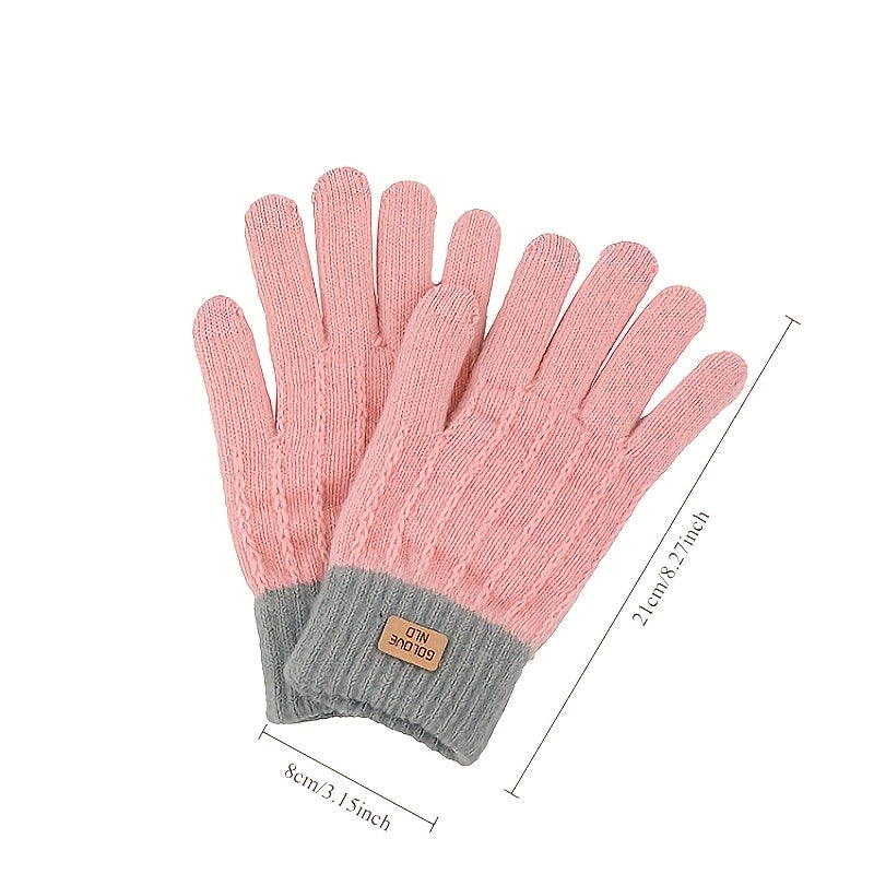 Touchscreen-Compatible Winter Gloves