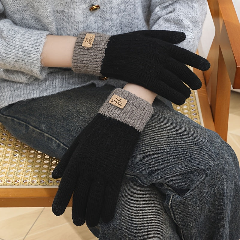 Touchscreen-Compatible Winter Gloves